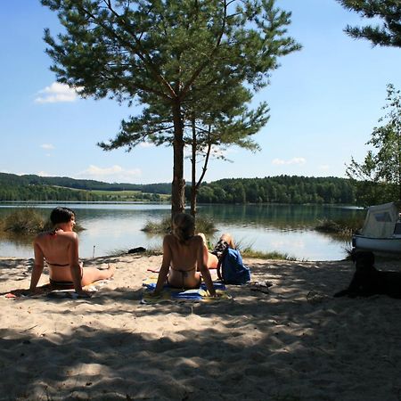Ferienvilla Am Brueckelsee Wackersdorf Bagian luar foto
