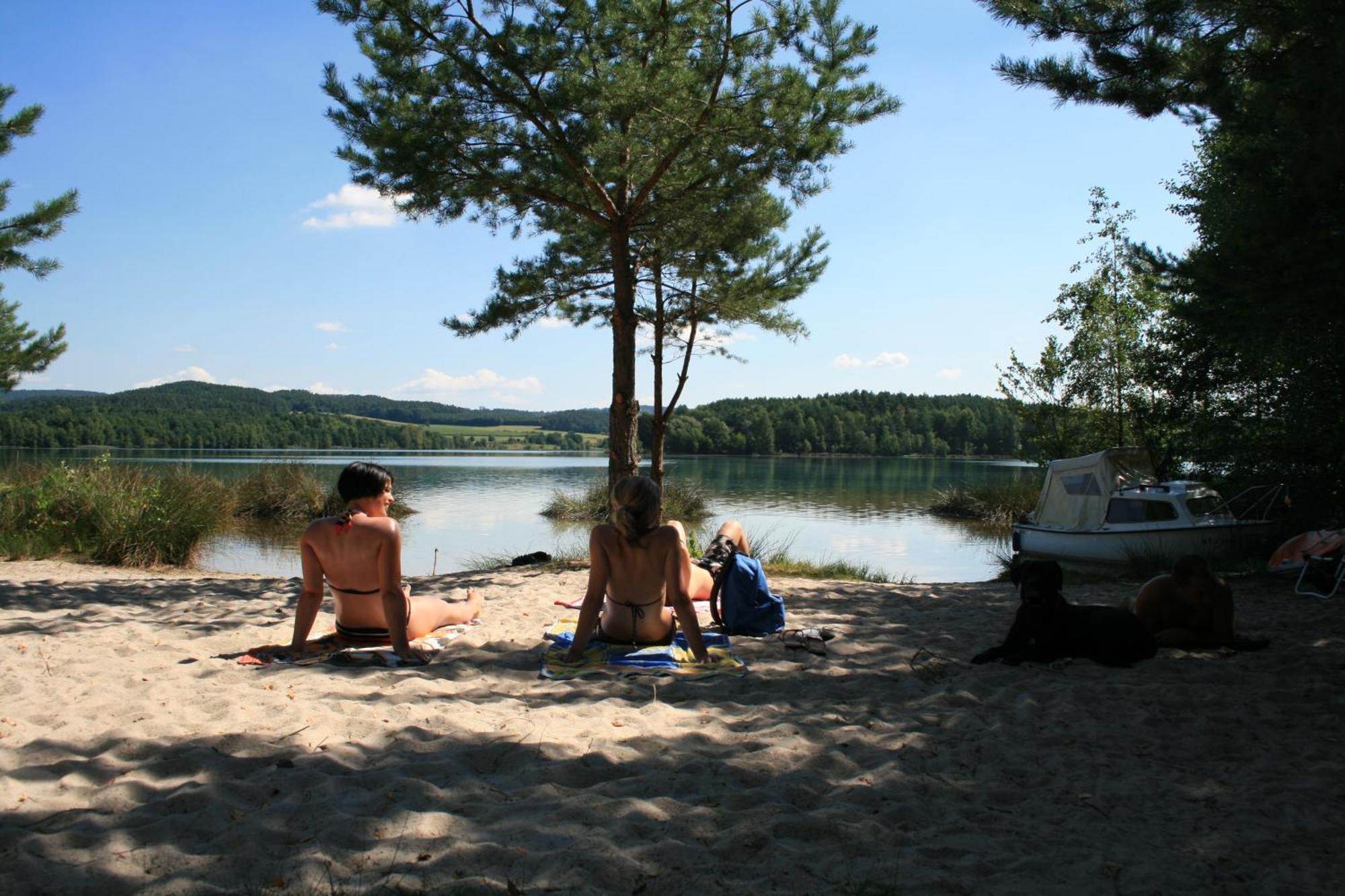 Ferienvilla Am Brueckelsee Wackersdorf Bagian luar foto